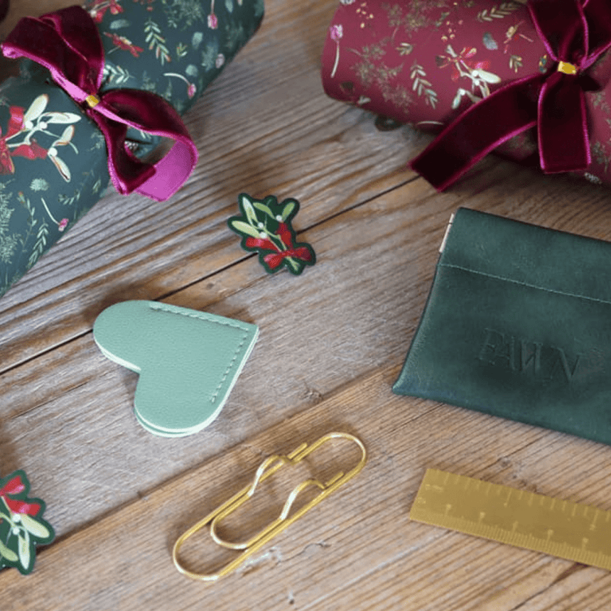 Eco Christmas Crackers – FSC Mix Handmade 12in Set of 6 | Decor Sanctuary Quality Home Decor Garden & Outdoor Living and Gifts