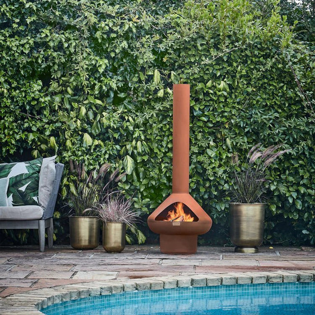 Fornax Large Outdoor Garden Metal Chiminea in Rust Finish - Foldable Wood Grate, UV Stable Quality Home Decor Garden & Outdoor Living and Gifts
