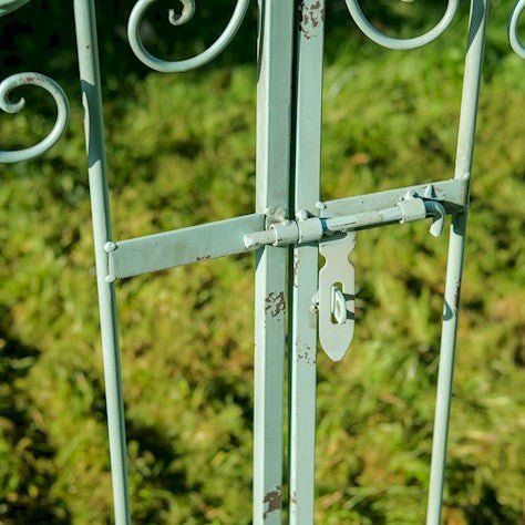 Garden Ornamental Gate - Rusty Finish Quality Home Decor Garden & Outdoor Living and Gifts