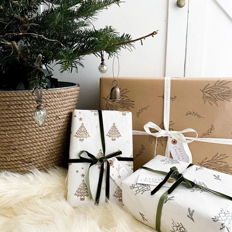 Jute & Galvinised Christmas Tree Bucket Quality Home Decor Garden & Outdoor Living and Gifts