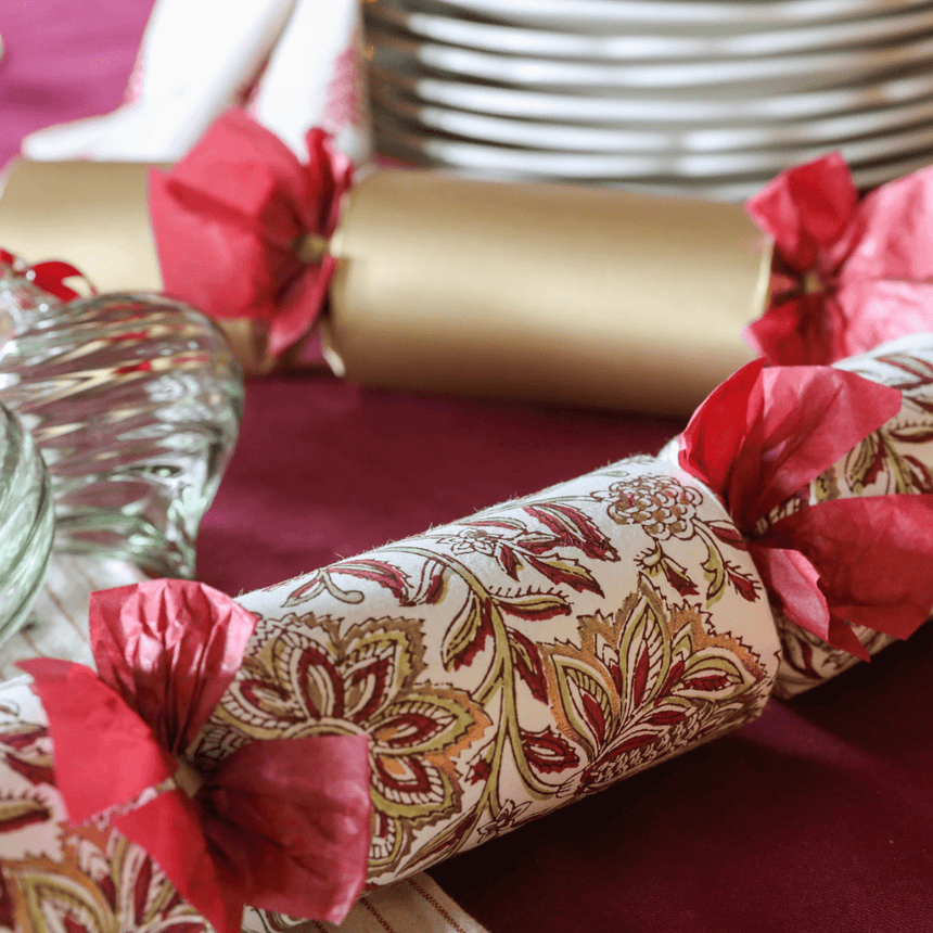 Luxury Burgundy Christmas Crackers – Handmade 13in Set of 6 | Decor Sanctuary Quality Home Decor Garden & Outdoor Living and Gifts