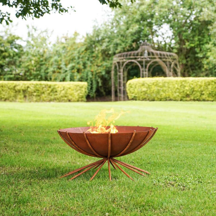 Outdoor Garden Dakota Fire Pit/Bowl Metal in Rust Finish - UV Stable Frost Resistant Quality Home Decor Garden & Outdoor Living and Gifts