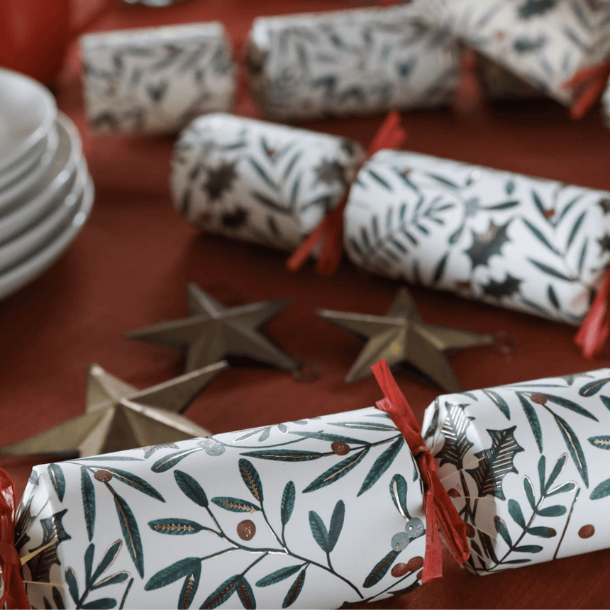 Rustic Green Eco Christmas Crackers – FSC Mix 13in Set of 6 | Decor Sanctuary Quality Home Decor Garden & Outdoor Living and Gifts