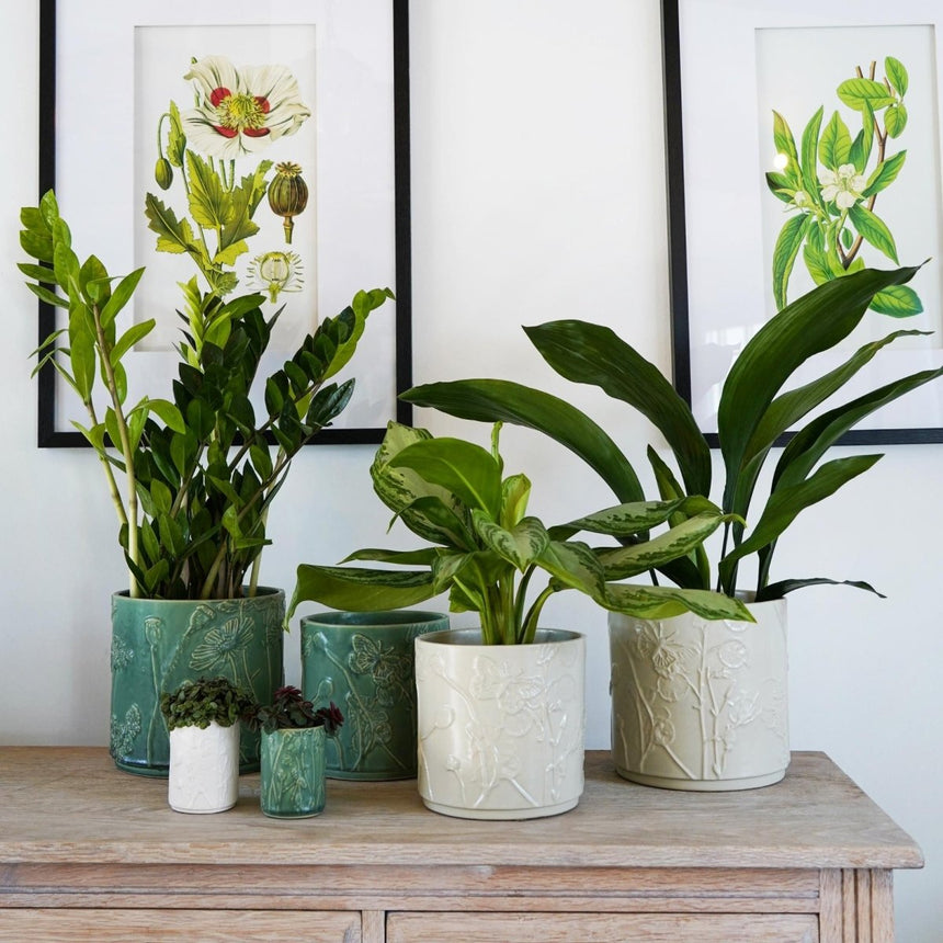 Small Kew Gardens Stoneware Ivory Indoor Planter - Handmade With a Meadow Flowers Embossed Pattern Luxury Home Decor Garden & Outdoor And Gifts