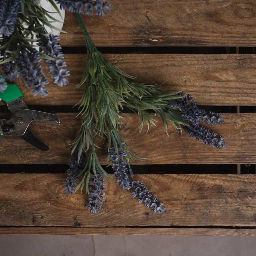 Small Lavender Spray - Luxury Artificial Flower Single Stem Luxury Home Decor Garden & Outdoor And Gifts