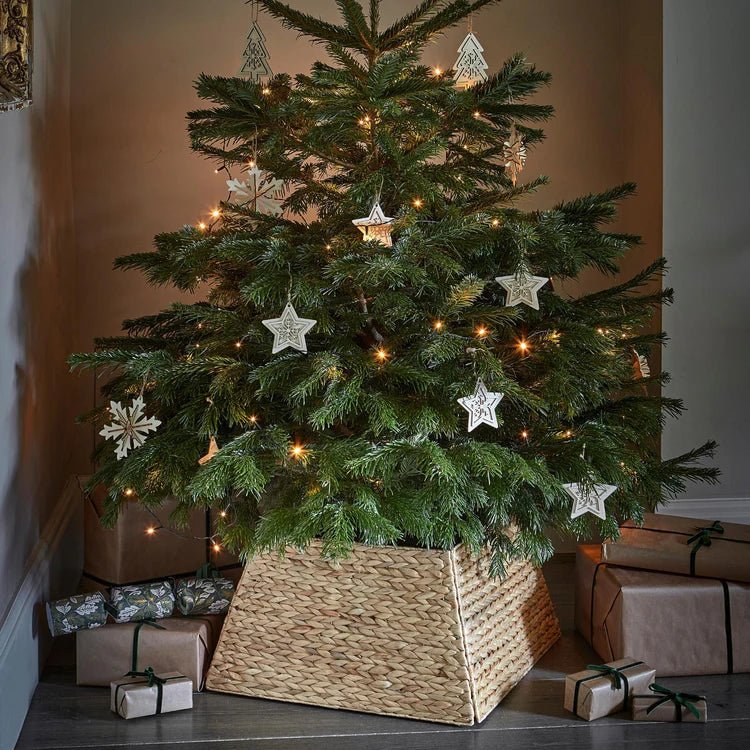 Water Hyacinth Christmas Tree Skirt Square - Foldable, Natural Brown Quality Home Decor Garden & Outdoor Living and Gifts