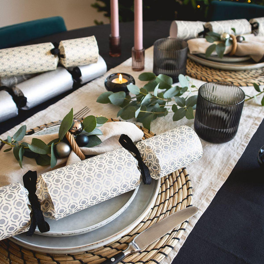 Chic Monochrome Black & White Christmas Crackers – 13in Set of 6 | Decor Sanctuary Quality Home Decor Garden & Outdoor Living and Gifts