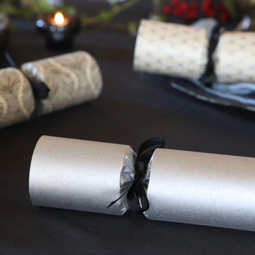 Chic Monochrome Black & White Christmas Crackers – 13in Set of 6 | Decor Sanctuary Quality Home Decor Garden & Outdoor Living and Gifts