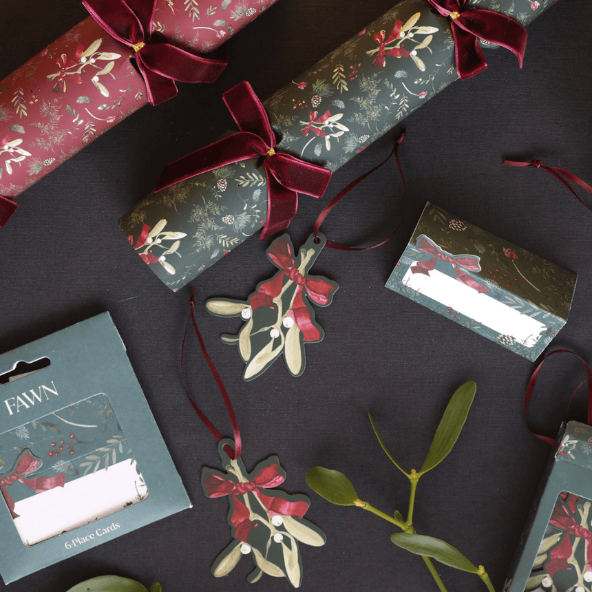 Christmas Place Cards - Fawn Mistletoe Floral Design - Pack of 6 Quality Home Decor Garden & Outdoor Living and Gifts