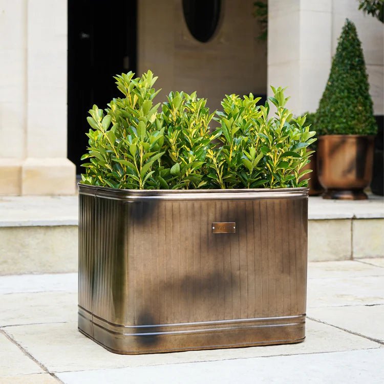 Hampton Large Outdoor Planter Copper Metal - UV Stable Rust Resistant Frost Resistant Quality Home Decor Garden & Outdoor Living and Gifts