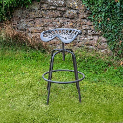 Outdoor Tractor Stool Garden Chair - Rusty Finish Quality Home Decor Garden & Outdoor Living and Gifts