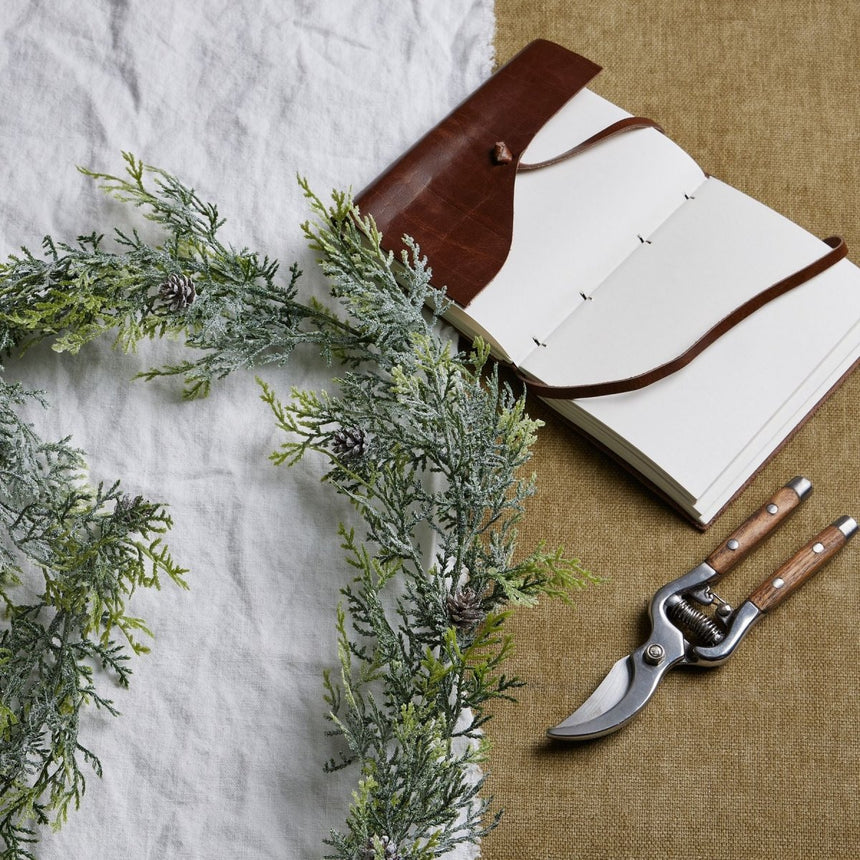 Realistic Artificial Frosted Pine Garland With Pinecones Luxury Home Decor Garden & Outdoor And Gifts