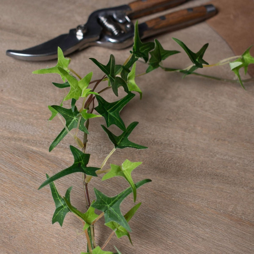 Realistic Artficial Ivy Garland - Small 1.7m Length Luxury Home Decor Garden & Outdoor And Gifts