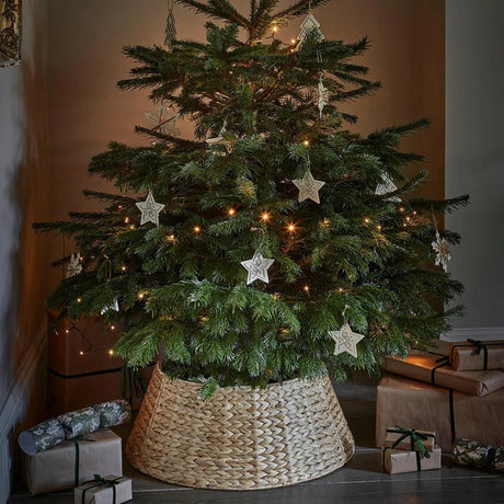 Water Hyacinth Christmas Tree Skirt Round - Foldable, Natural Brown Quality Home Decor Garden & Outdoor Living and Gifts